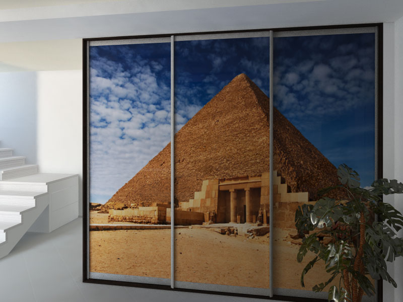 Фотопечать на три двери: египетские пирамиды