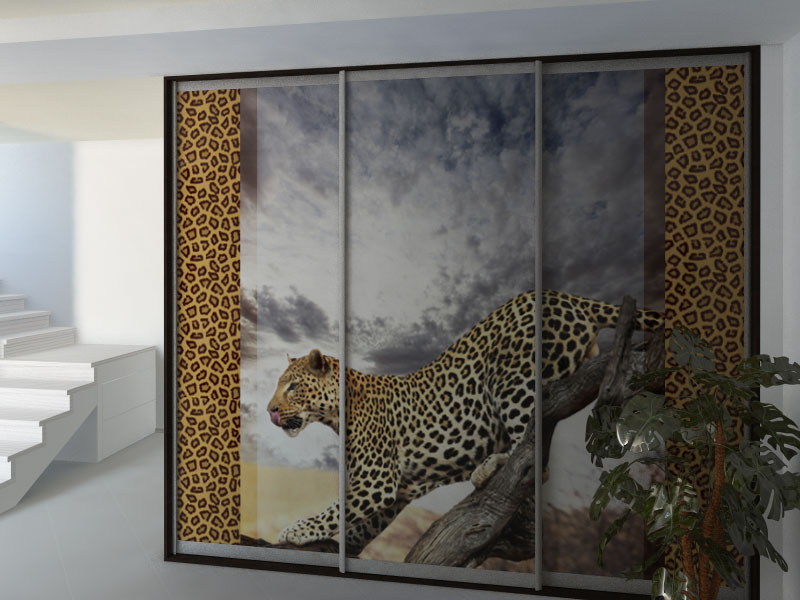 Фотопечать на три двери: леопард