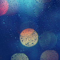 Фотопечать, фон: капли дождя, блики