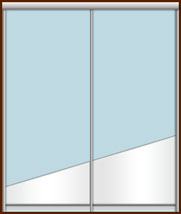 Стеклянные двери-купе с наклонными зеркальными вставками